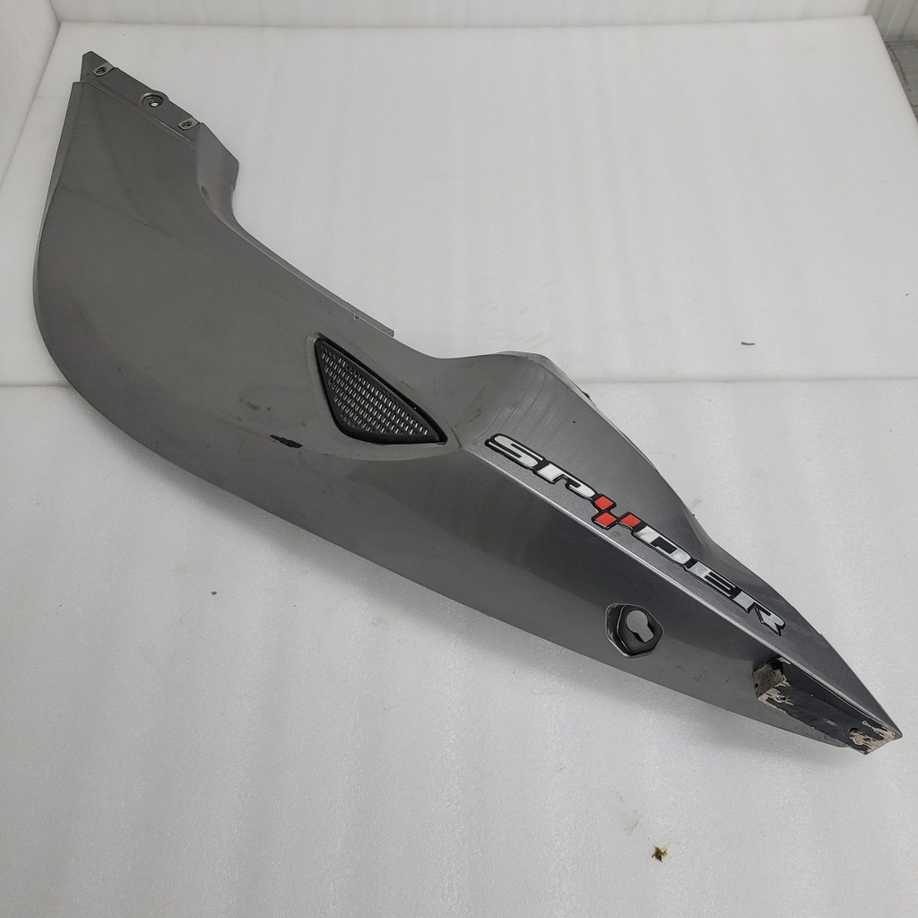 (new ref. 705008927) lh rear panel, metallic magnesium rs, magnesium model