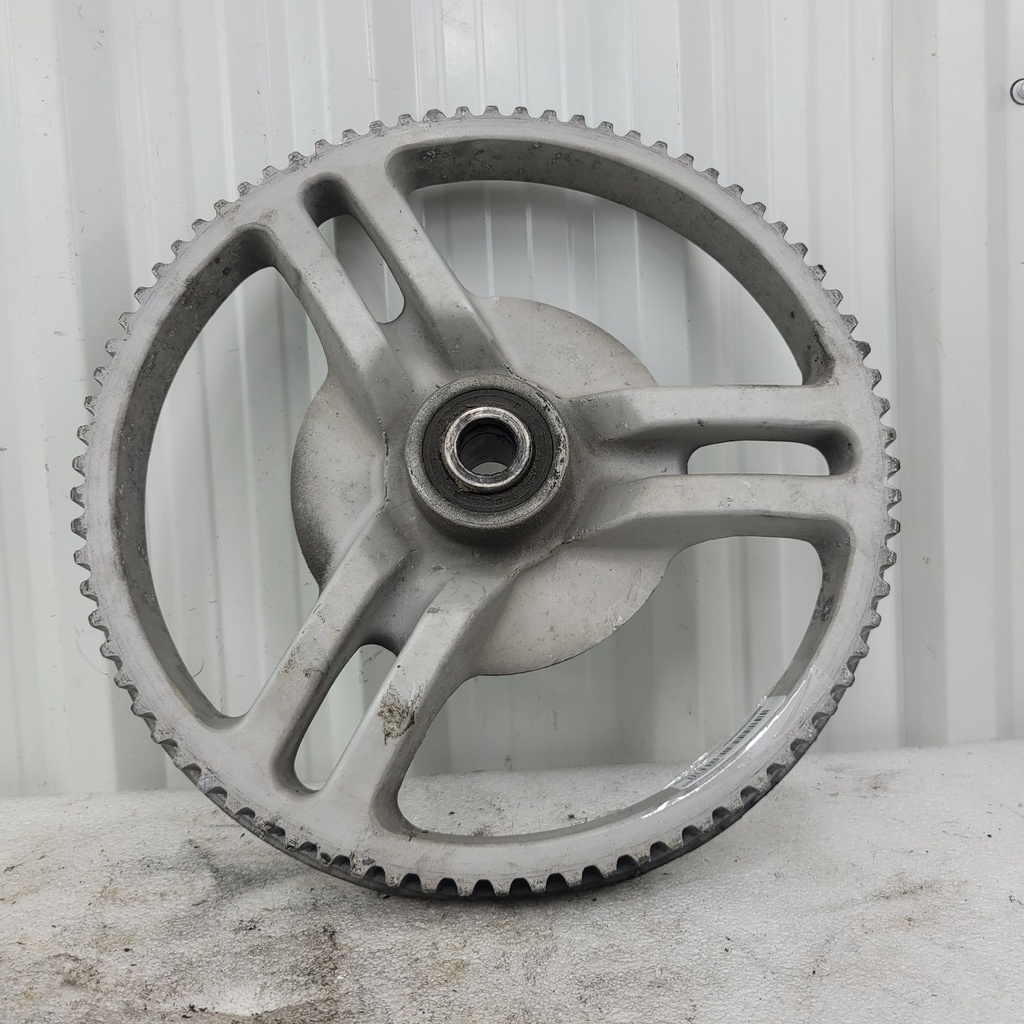 (new ref. 705502015) sprocket 79 teeth ass'y, metallic silver rs