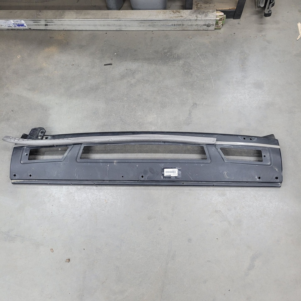 upper windshield mount plate, m