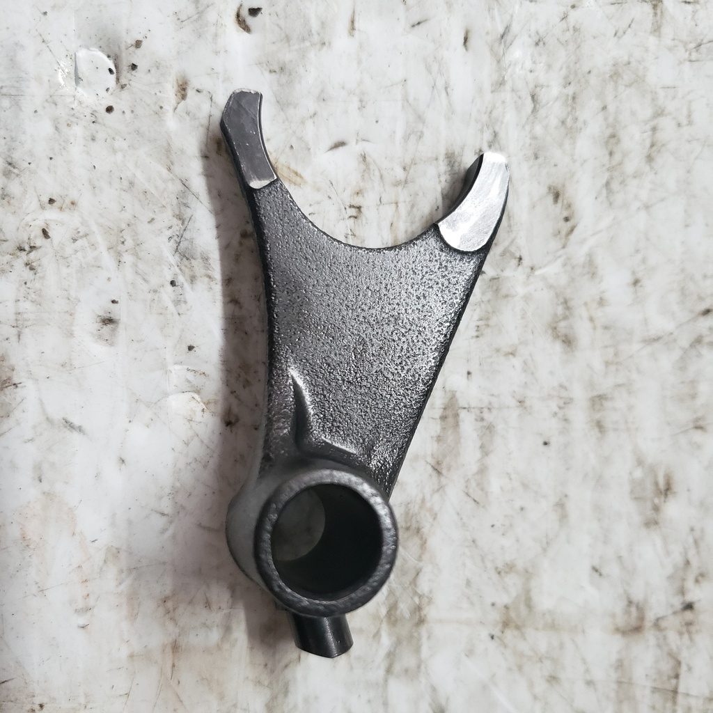 (new ref. 420257332) shift fork
