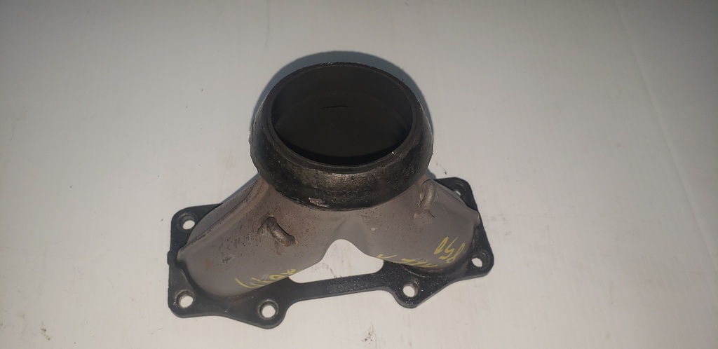 exhaust manifold