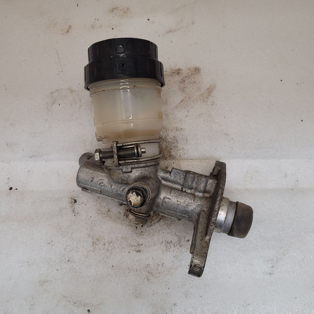(new ref. 43015-0834) cylinder-assy-master