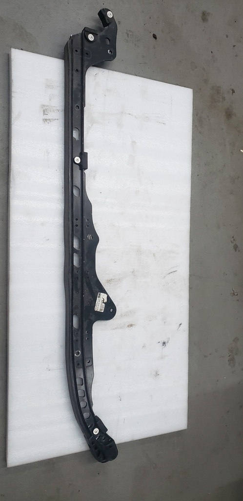 black runner model se