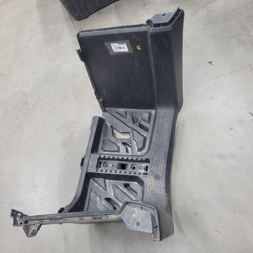 rh running board