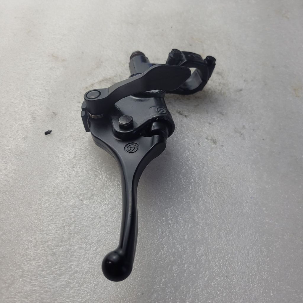 master cylinder ass.