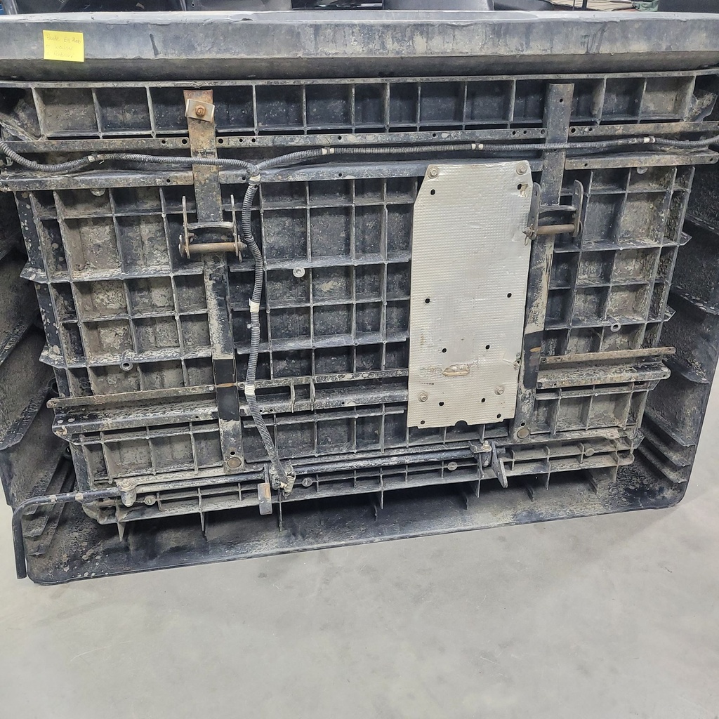 (new ref. 2634893-070) cargo box assembly, short, glos
