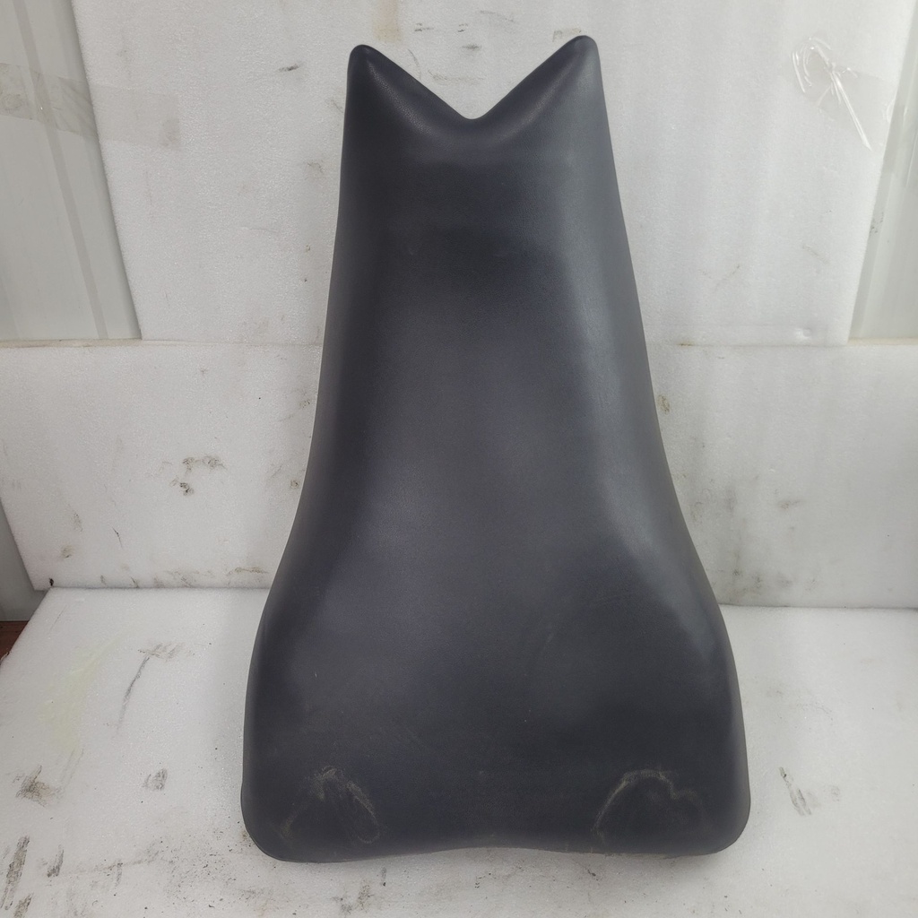 (new ref. 2687860-070) basic seat assembly, gloss blac