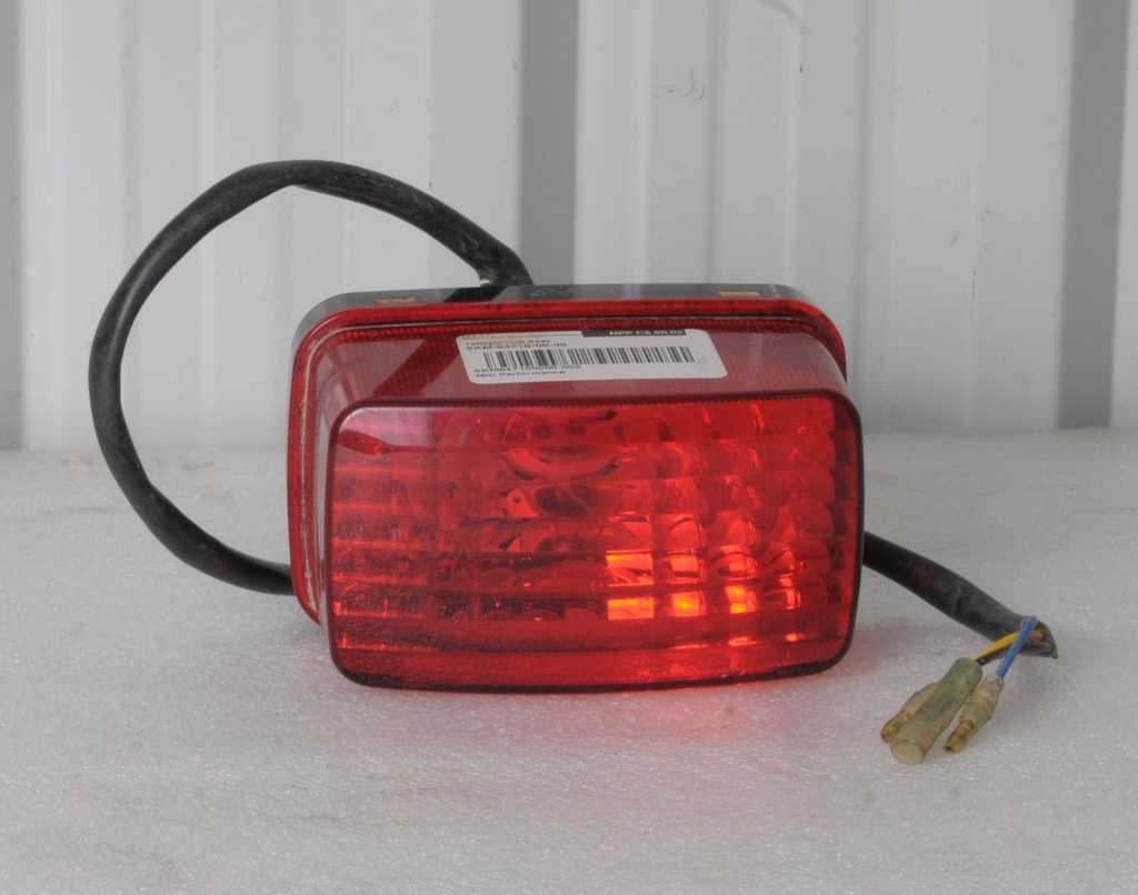 (new ref. 5km-84710-01-00) taillight unit assy
