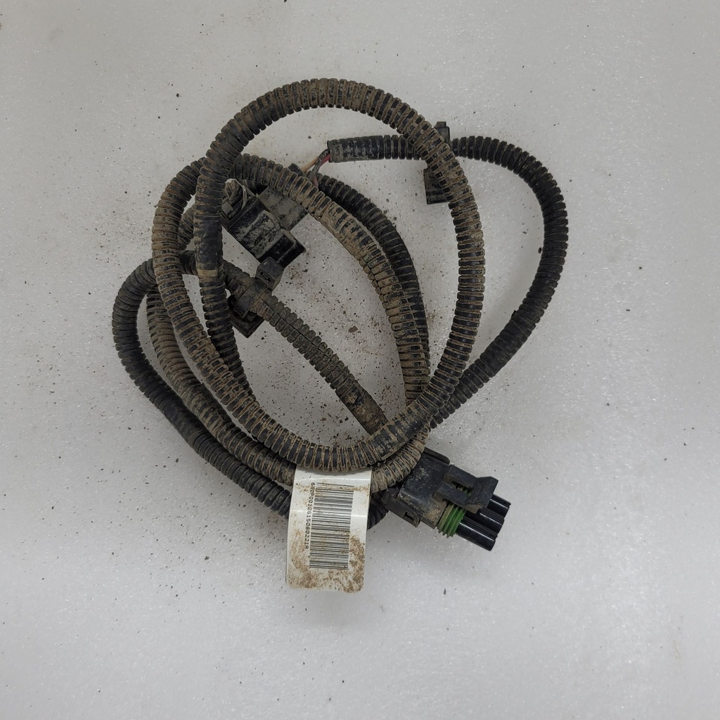 REAR HARNESS