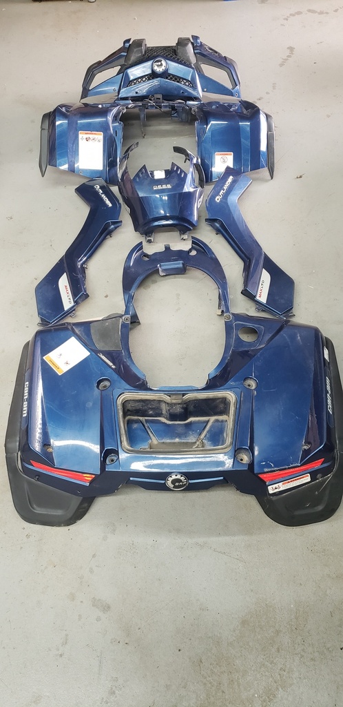 FRONT FENDER KIT, ORBITAL - CAN-AM 715001290