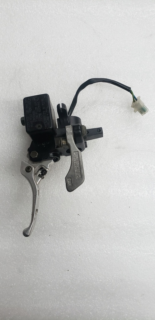 master cylinder sub assy