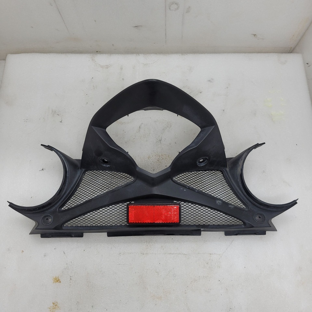 cover, taillight