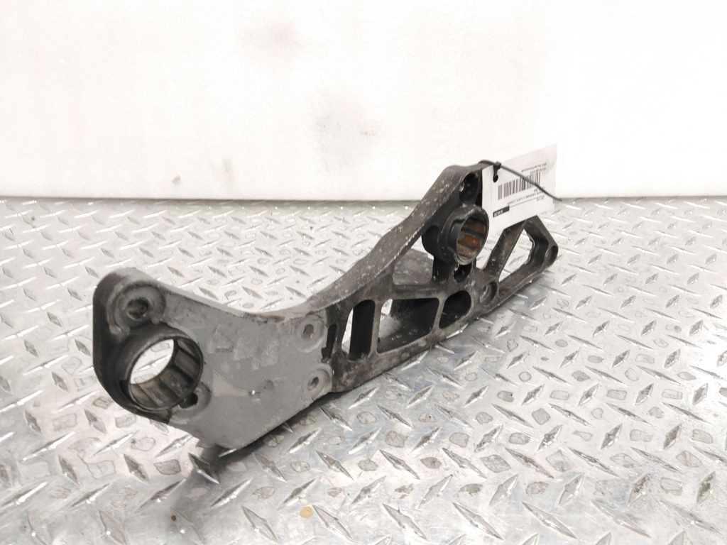 brace assembly, left, lower[incl. sleeve]