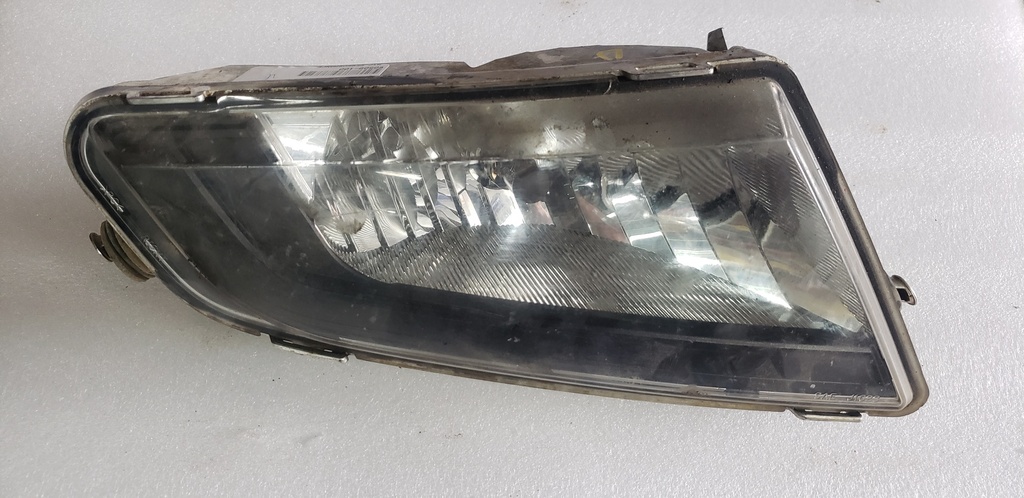 HEADLIGHT ,HALOGEN-RH - ARCTIC-CAT - 0509-100