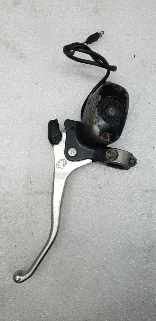 cylinder,master brake-blk-assy (inc. 32-40)