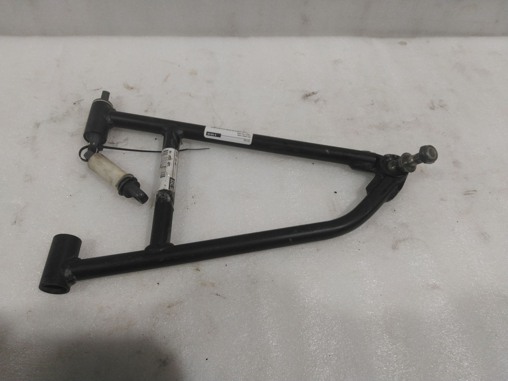 CONTROL ARM, UPPER, RIGHT SIDE,