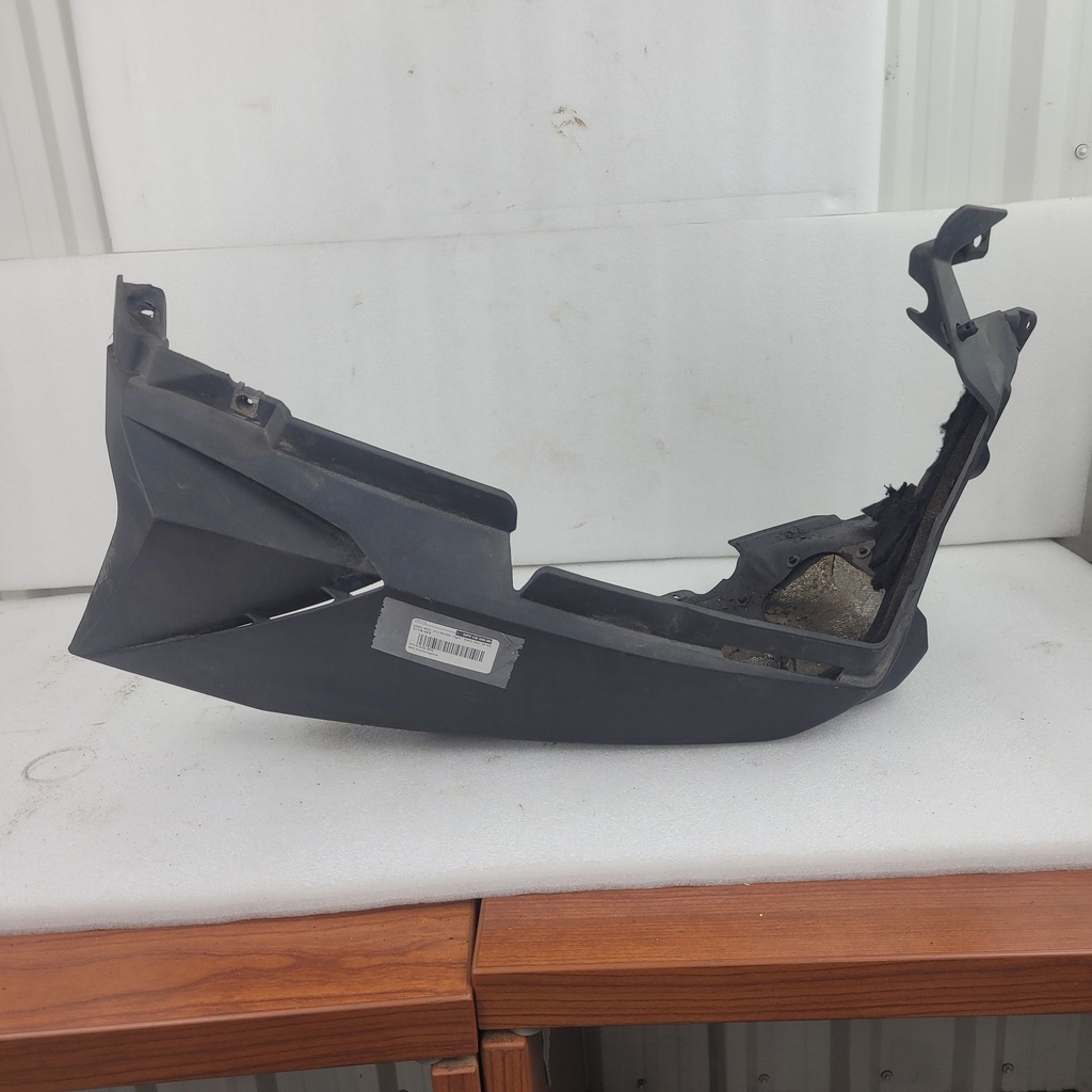 plate, skid - w/o decals - right - black (inc. 30-36)