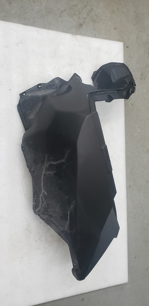plate, skid - left - black (inc. two no. 3 and 28-36)