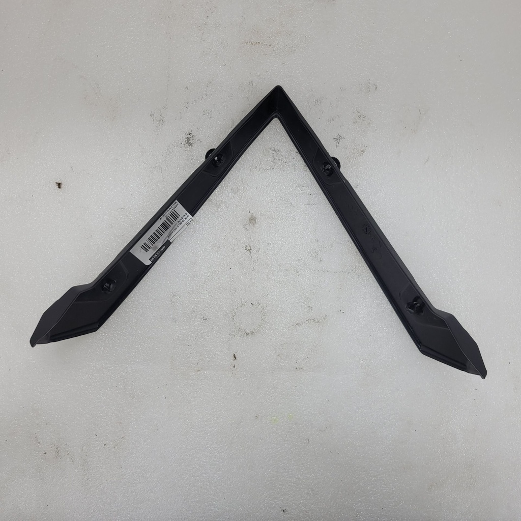 WINDSHIELD RETAINER