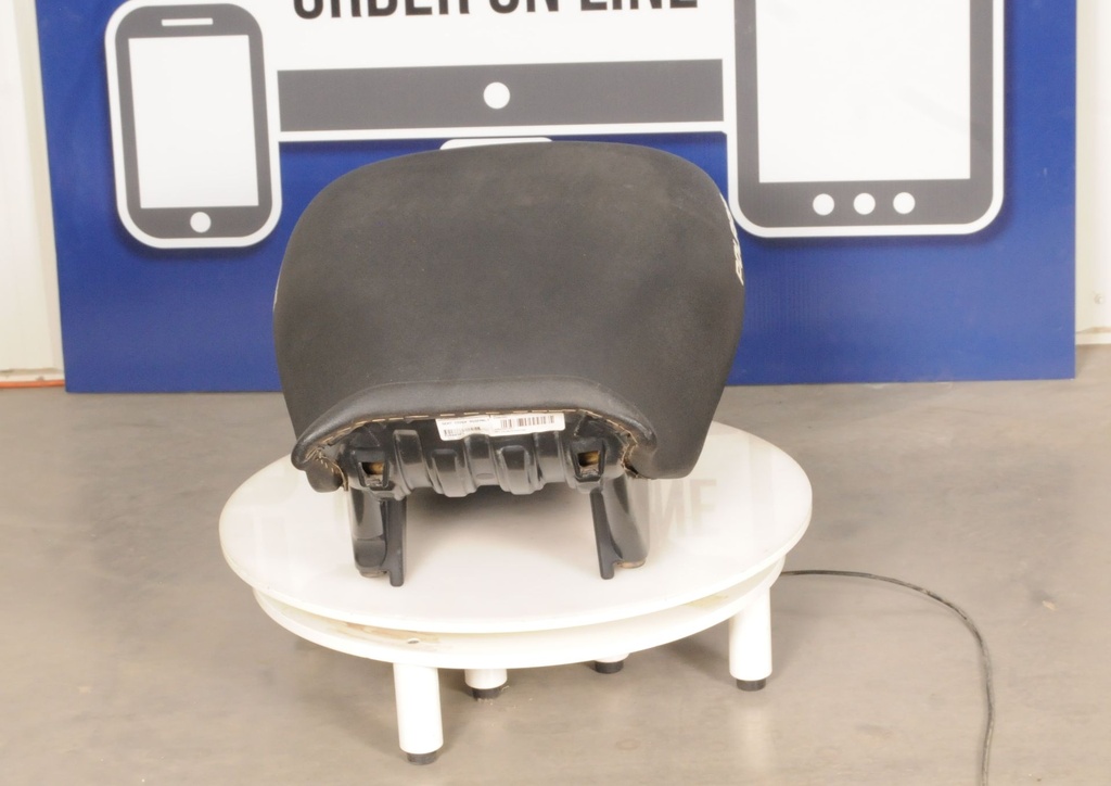 SEAT COVER ASSEMBLY