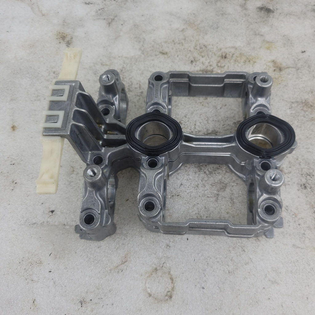 camshaft housing ass'y