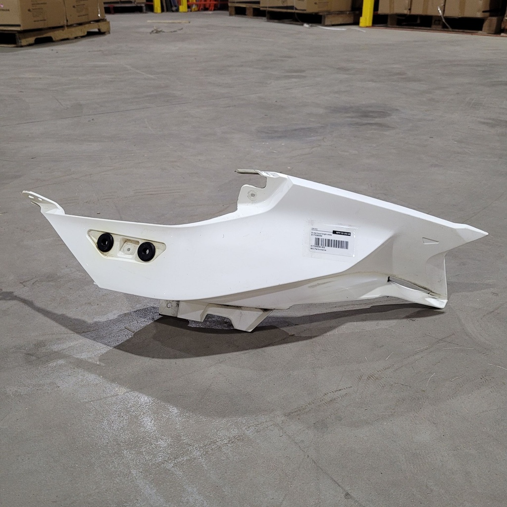 lh rear hood bright white