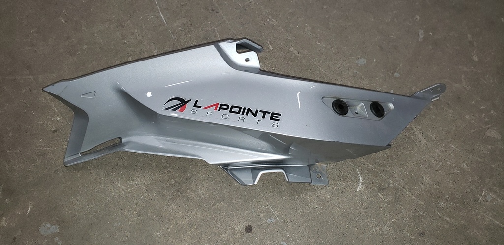 silver, rh rear hood
