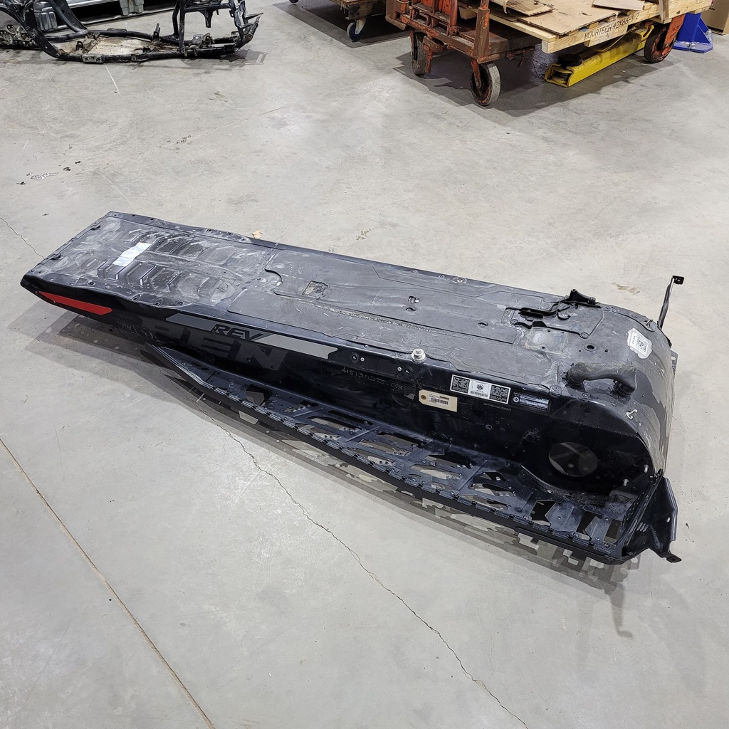 deep black, chassis tunnel module 137" package adrenaline