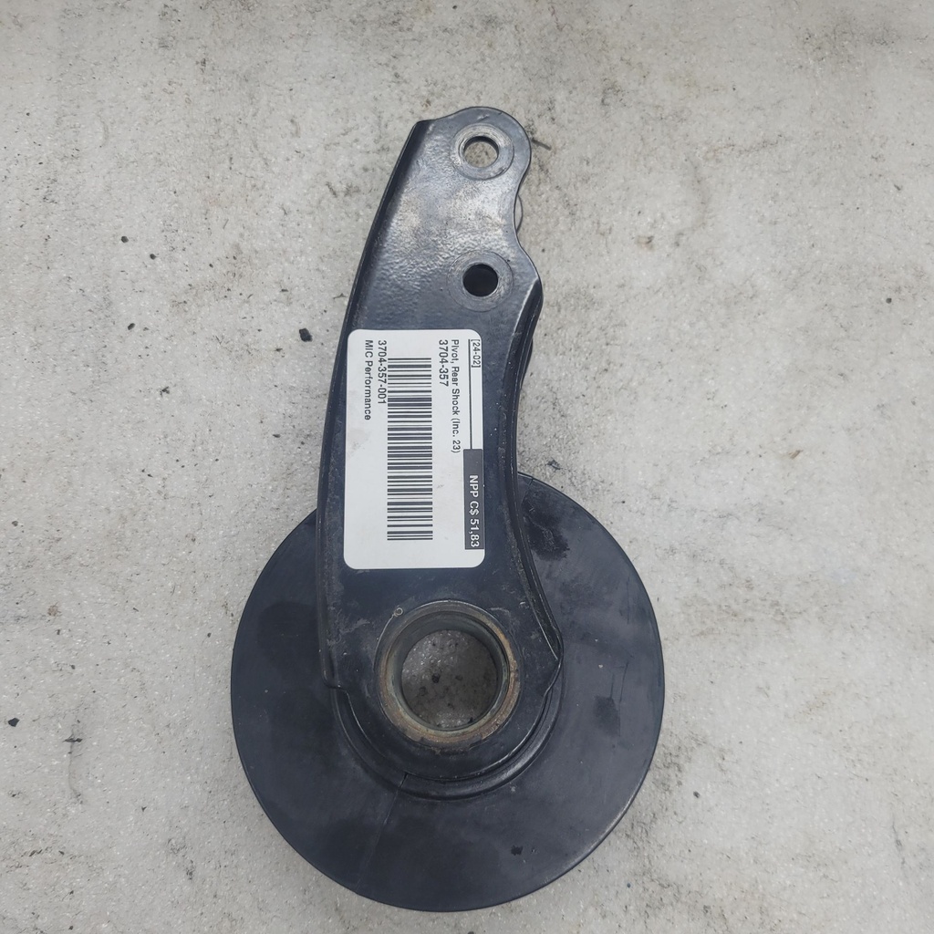 pivot, rear shock (inc. 24)