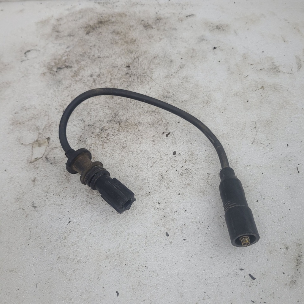 sparkplug wire, pto side