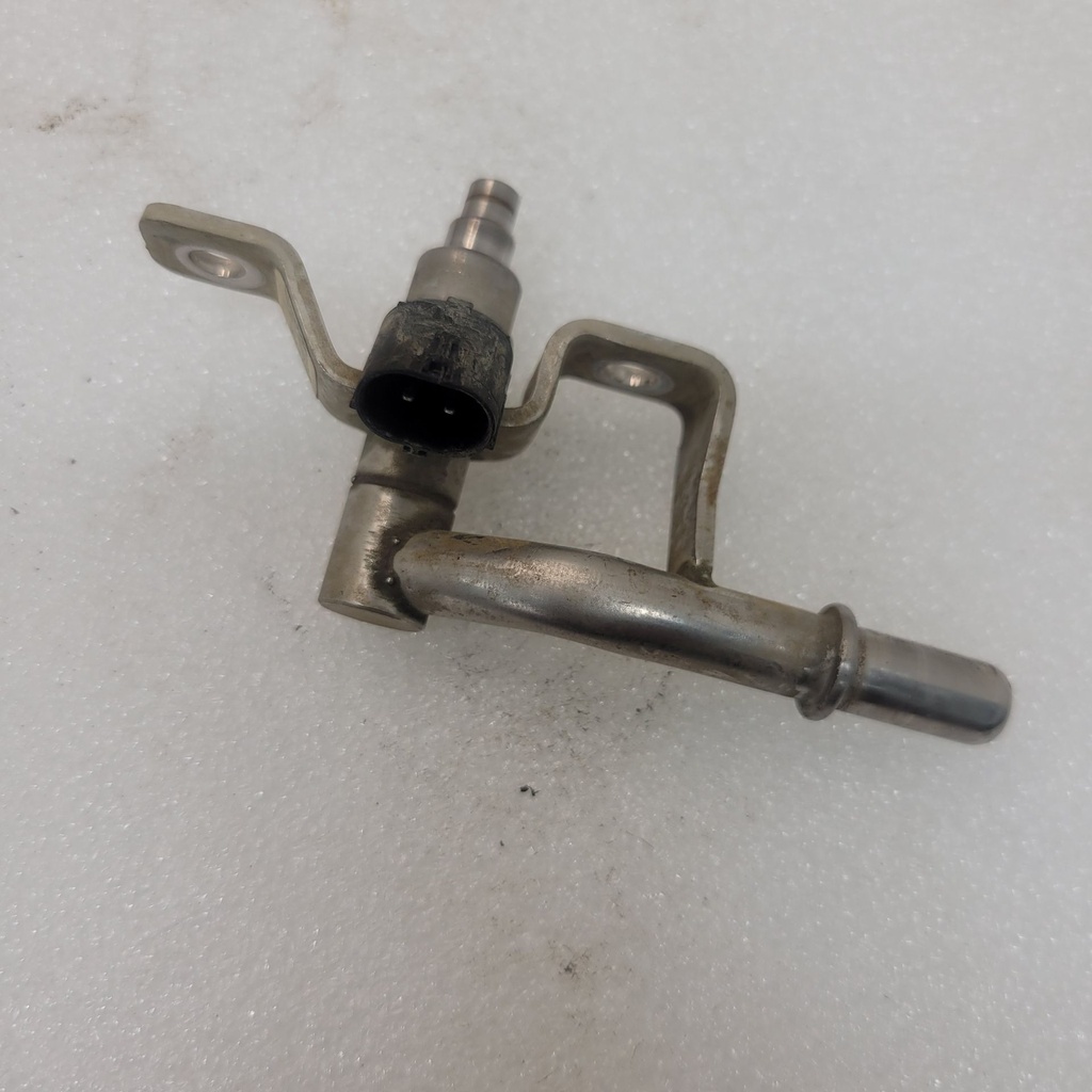 fuel injector, se
