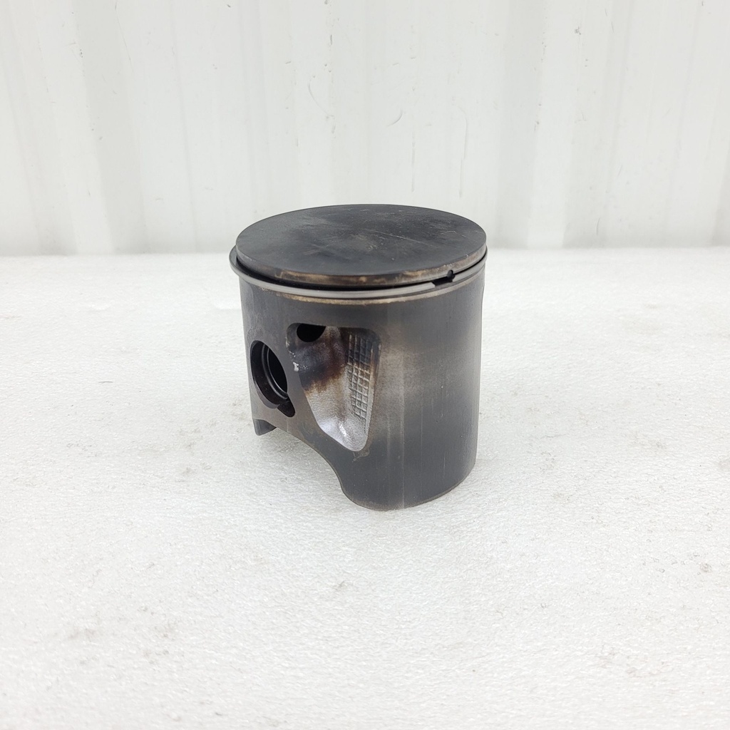 (new ref. 420893797) piston ass'y