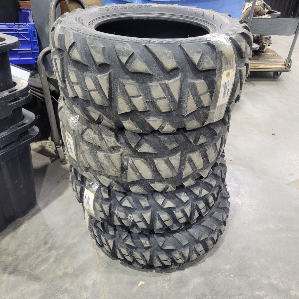 Set pneus 26X8-14/26X10-14 Usagés